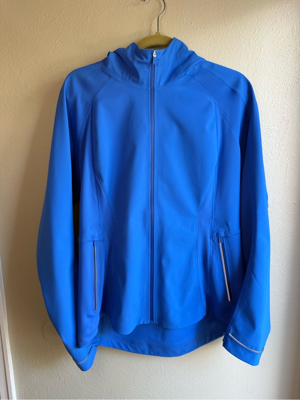 Lululemon Cross Chill Performance Hooded Jacket Size 12